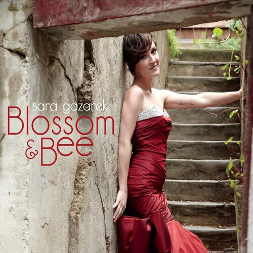 Gazarek, Sara: Blossom and Bee