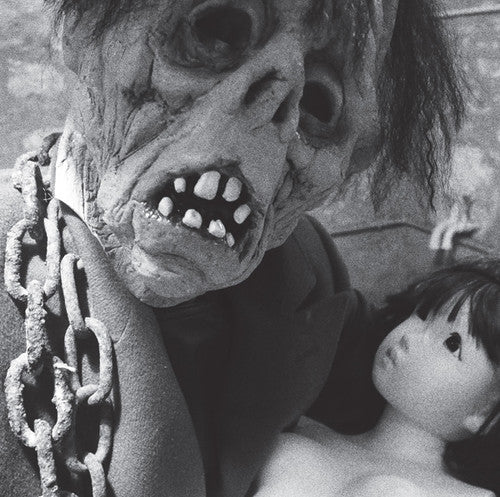 Trou Aux Rats: Amour Et Sepulcre