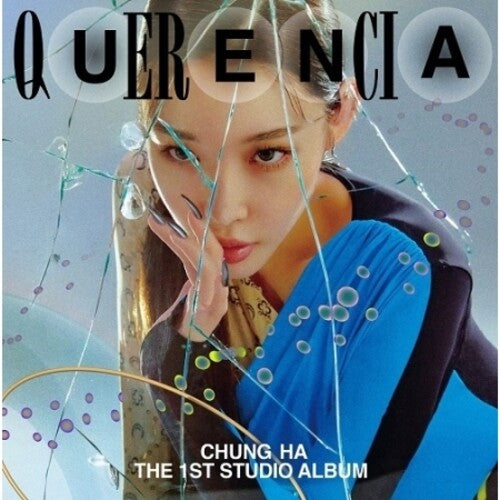 Chungha: Querencia (incl. 200pg Booklet, Invoice Paper, Mini Poster + 2pc Photocard)