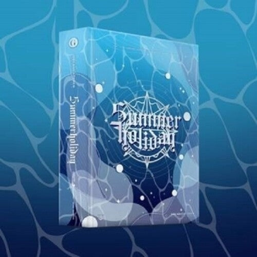 Dreamcatcher: Summer Holiday (G Version) (incl. 180pg Booklet, Photo Garland Set, 3x Photocards, Photocard Stand, 3x Luggage Stickers + Folded Poster)