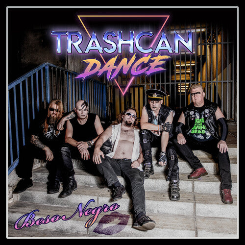 Trashcan Dance: Beso Negro