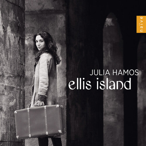 Hamos, Julia: Ellis Island
