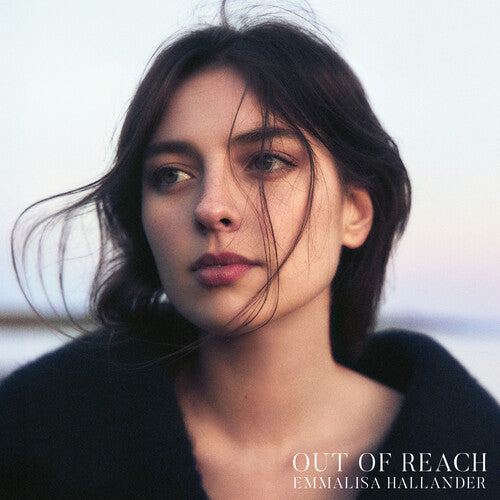 Hallander, Emmalisa: Out of Reach