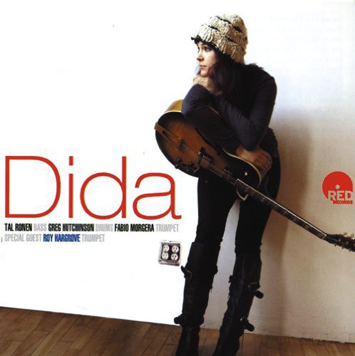 Pelled, Dida: Plays & Sings