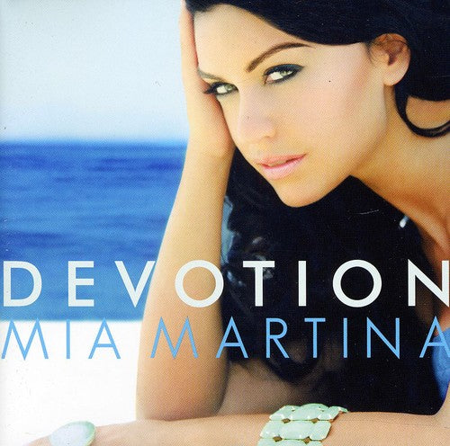 Martina, Mia: Devotion