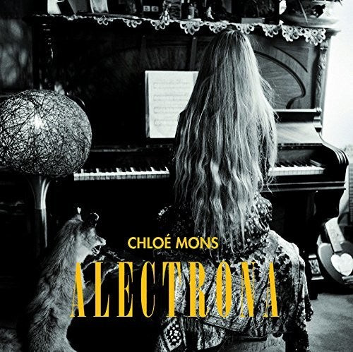 Mons, Chloe: Alectrona